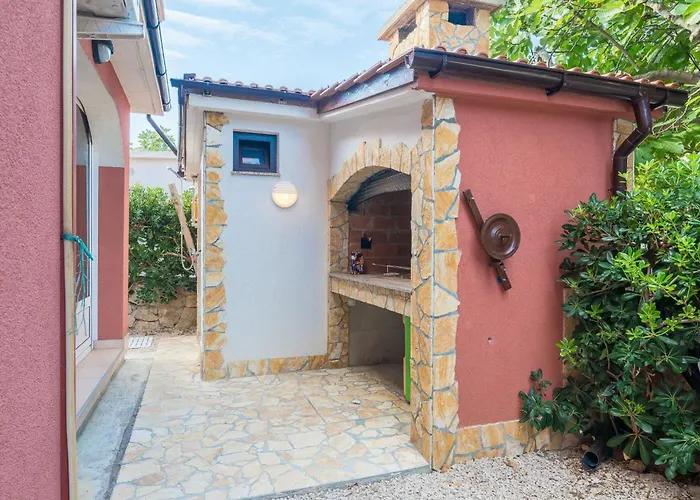 Appartement Puskaric 3 By Interhome