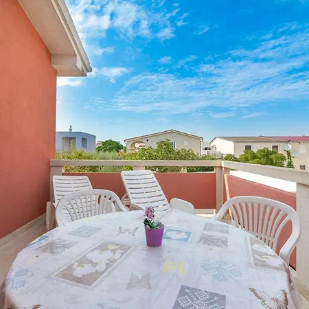 Puskaric 3 By Interhome Вир