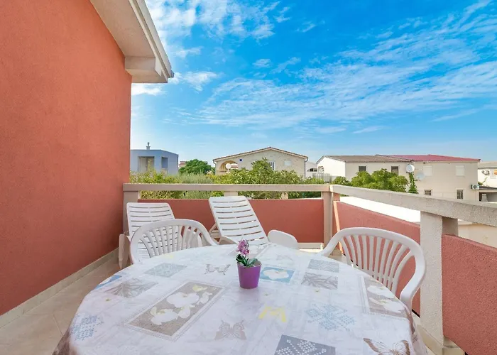 Puskaric 3 By Interhome Вир